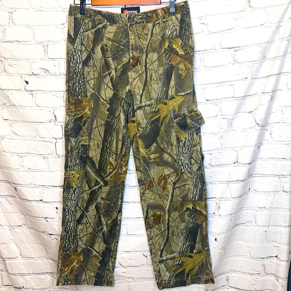 Outfitters Ridge Women's Camoflauge Pants Size 8